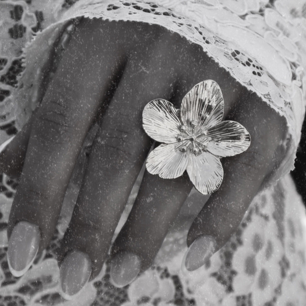 Bague MARQUISE